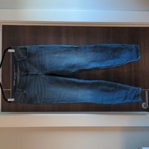 Old Navy Mid Wash Jeans (Size 16)